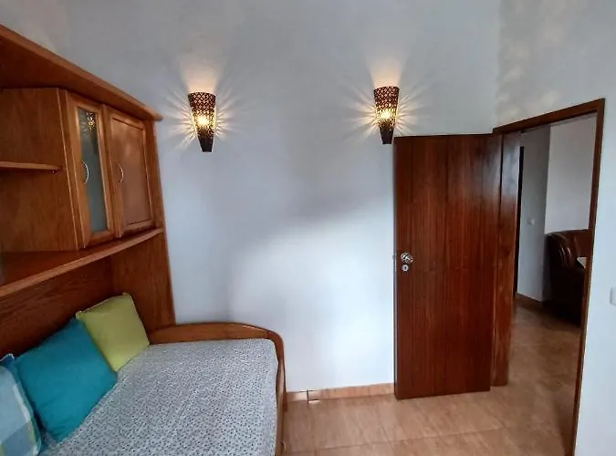 Dom wakacyjny O Refugio Dos Pais *